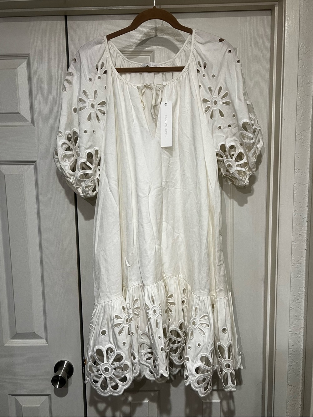 NWT JONATHAN  SIMKHAI WHITE LINEN EVANGELINA CUT OUT PUFF SLEEVE DRESS SIZE 2